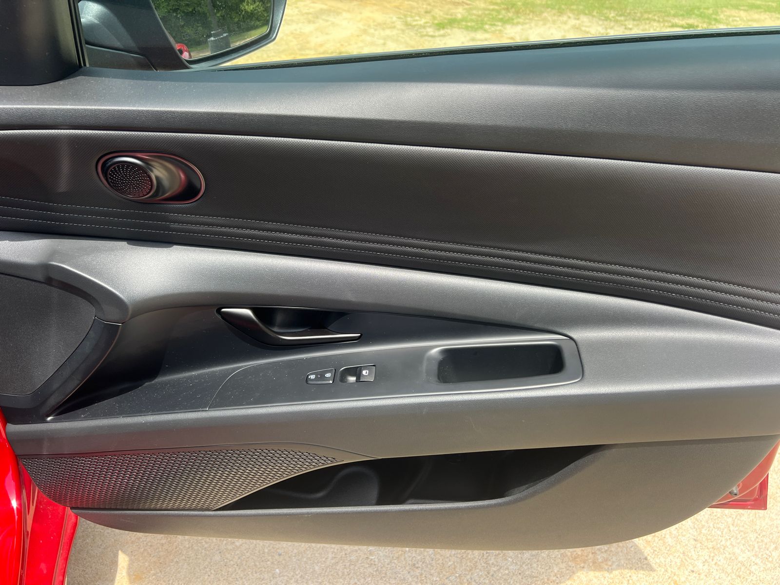 Certified Used 2025 Red Hyundai SEL Sport image 13