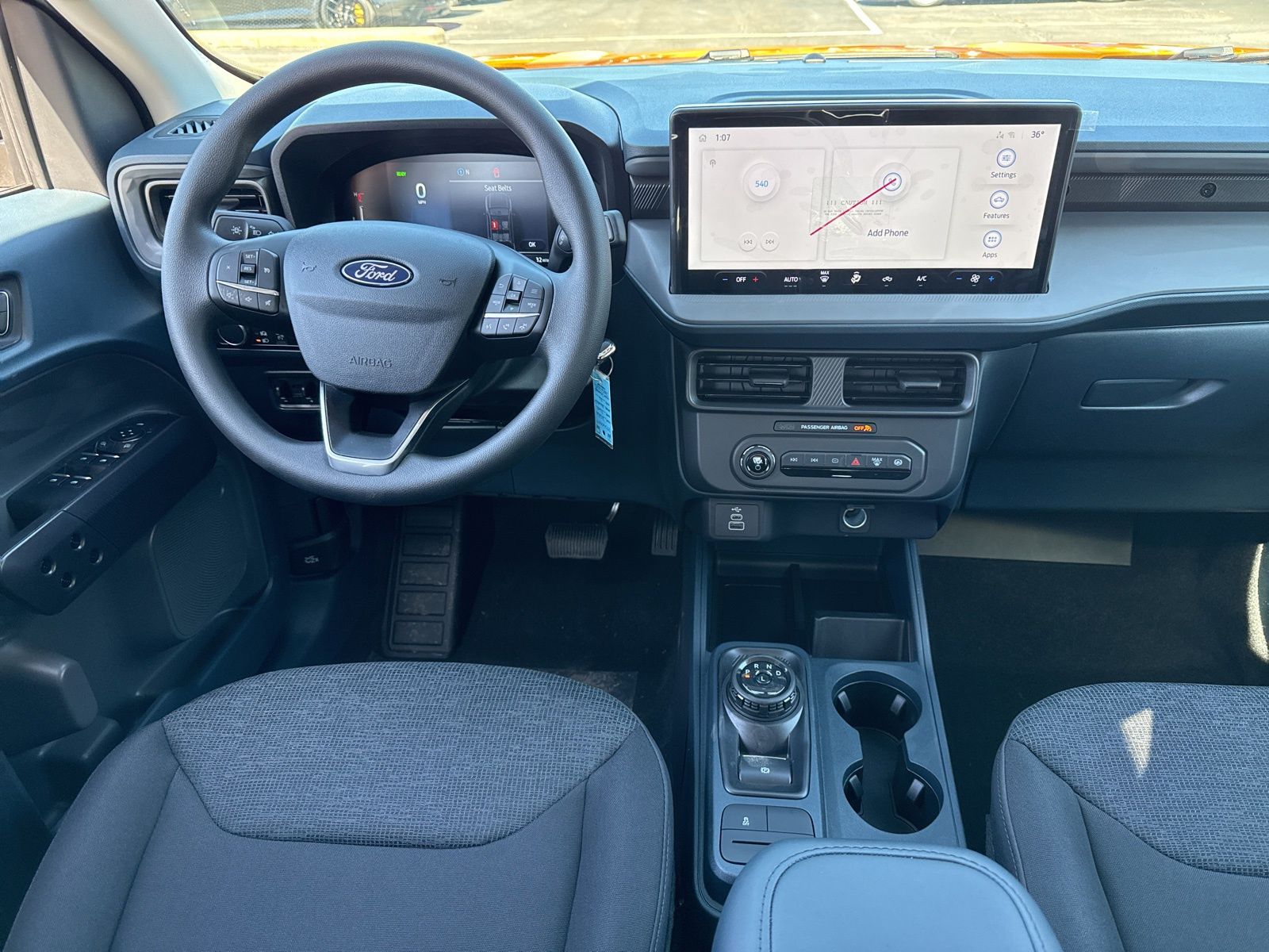 View vehicle photo 7