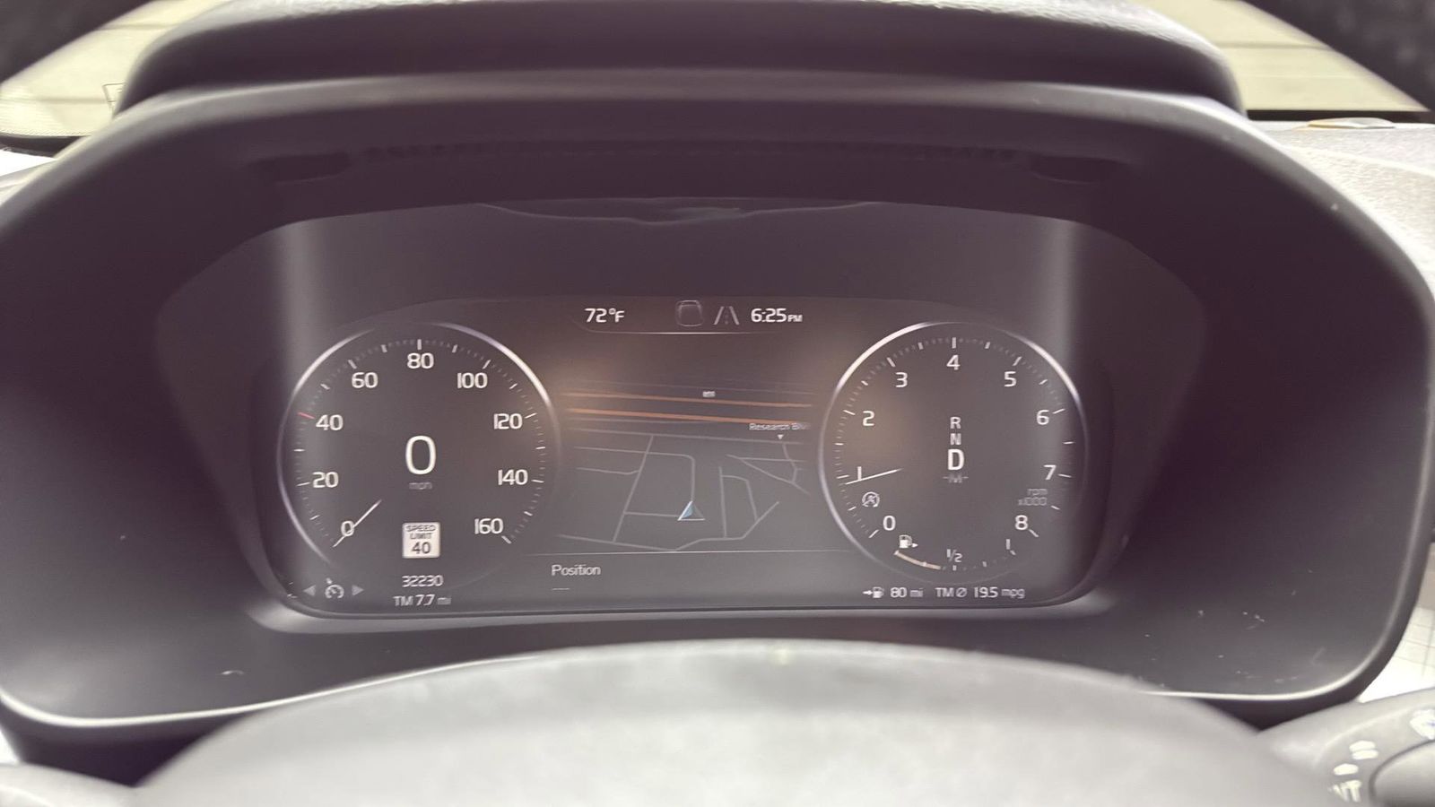 Used Car 2022 Volvo Xc40  Momentum For Sale Under $30,000 In Austin, Texas