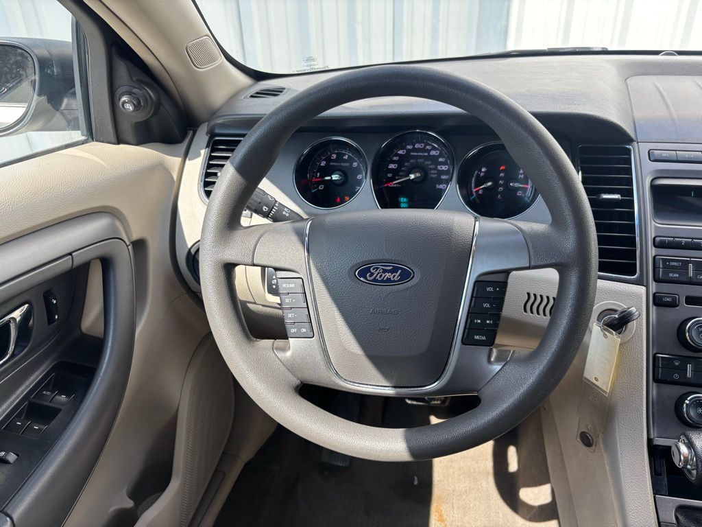 Used Car 2010 Ford Taurus  Se For Sale Under $10,000 In Austin, Texas