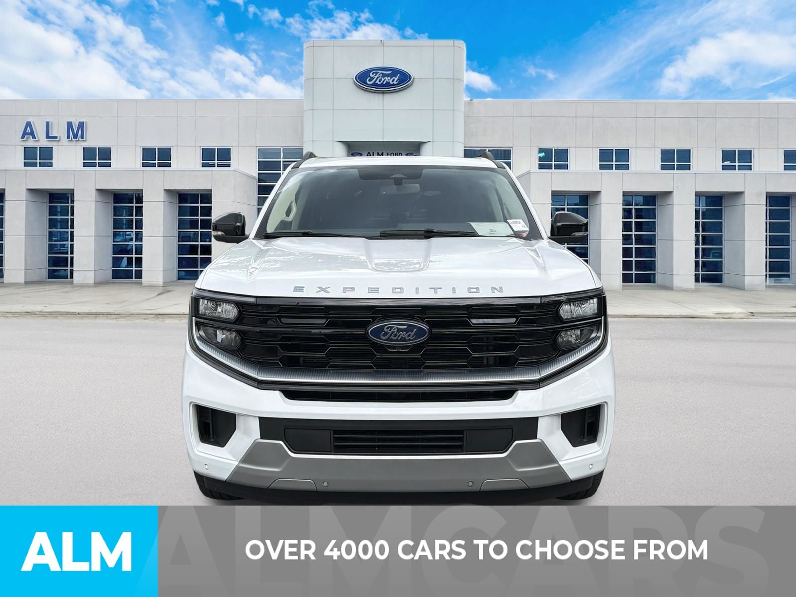 Used 2025 White Ford Platinum image 2