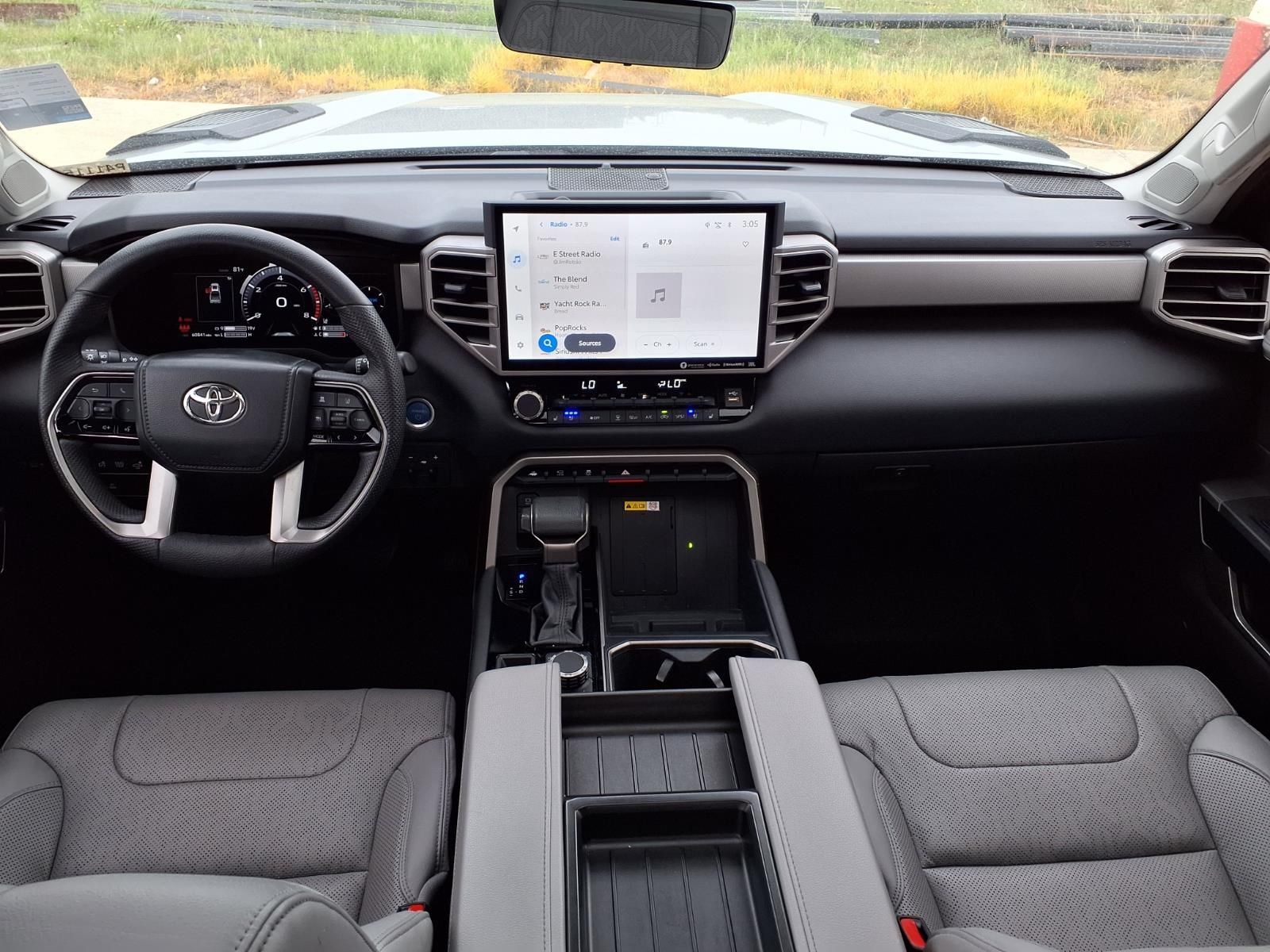 2023 Toyota Tundra Hybrid Limited - 8