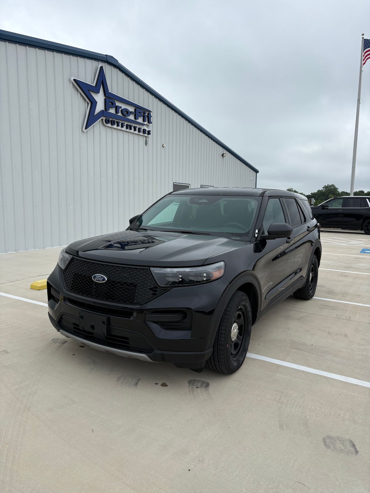 2025 Ford Utility Police Interceptor Base