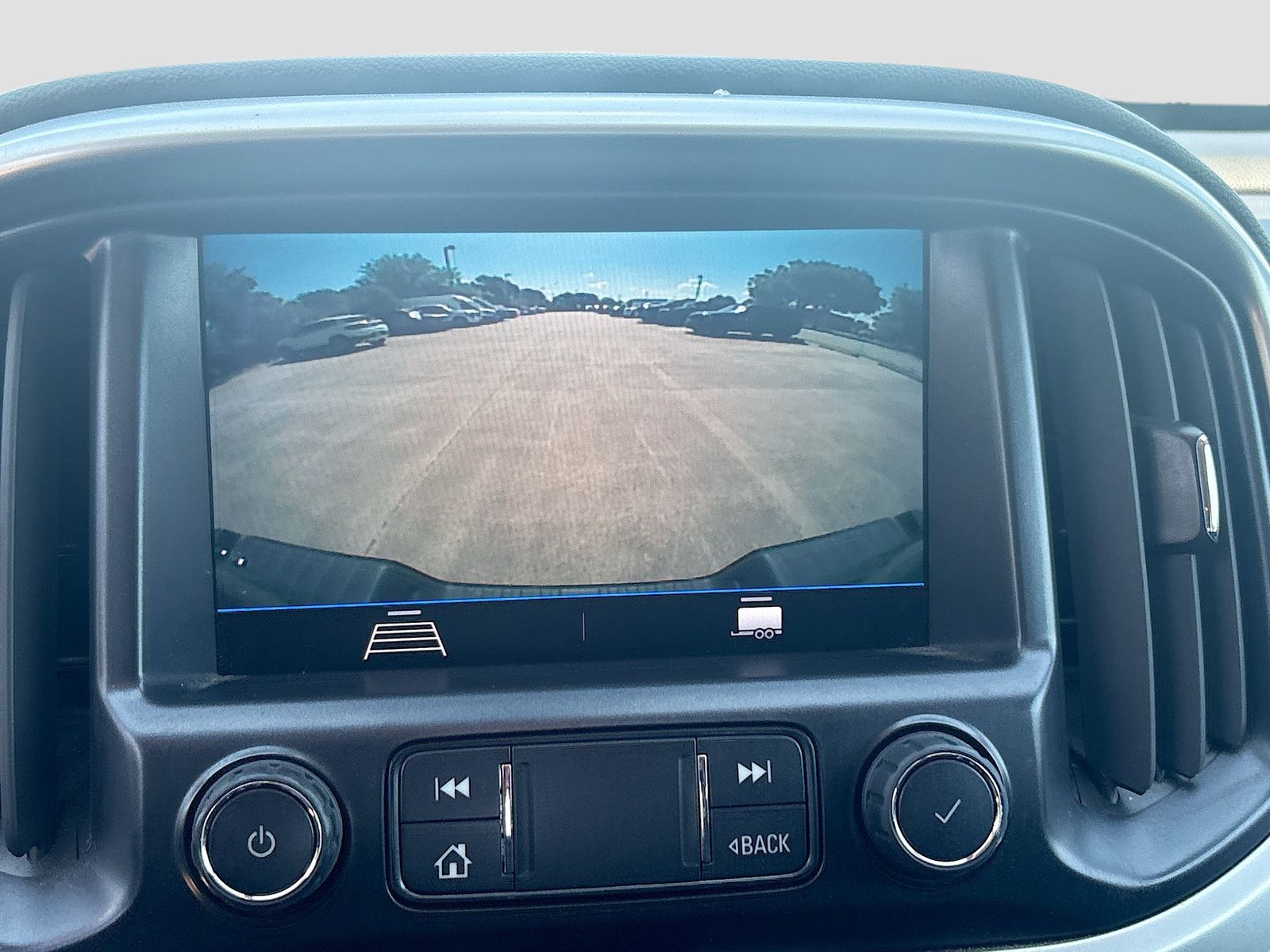 Used 2022 Black Chevrolet LT image 13