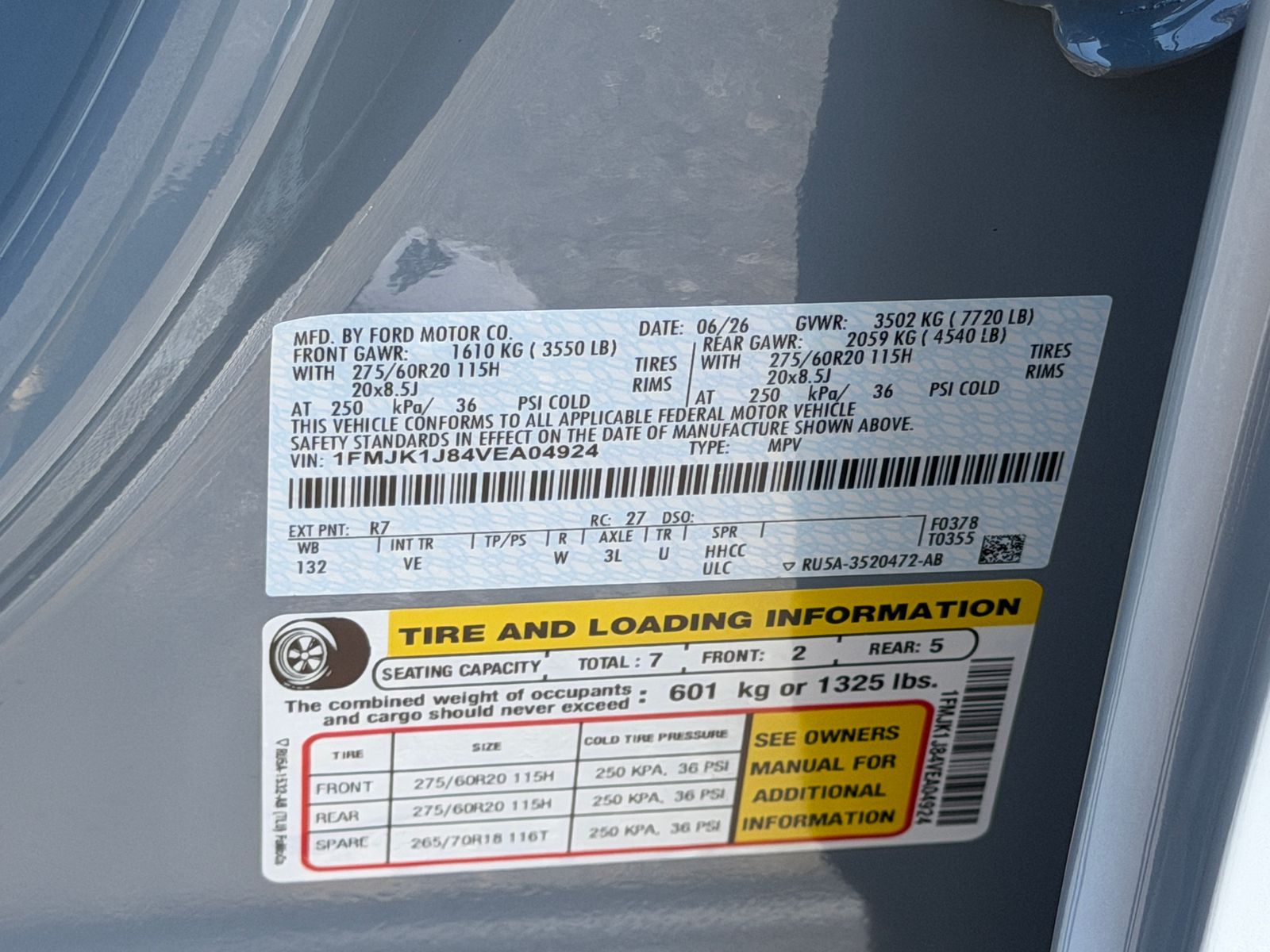 New 2027 Glacier Gray Metallic Tri-Coat Ford Active image 40