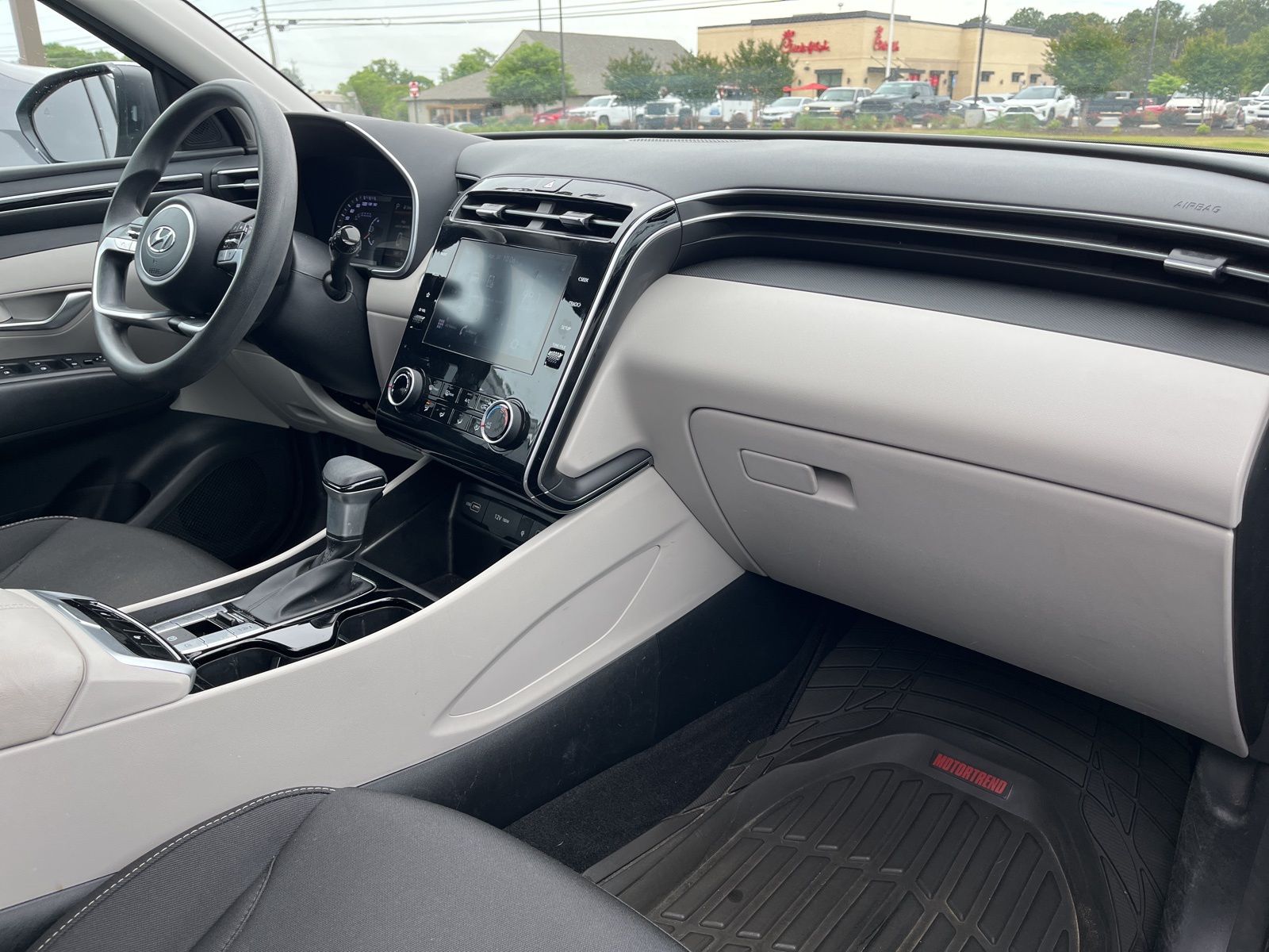 Used 2023 Silver Hyundai SEL image 19
