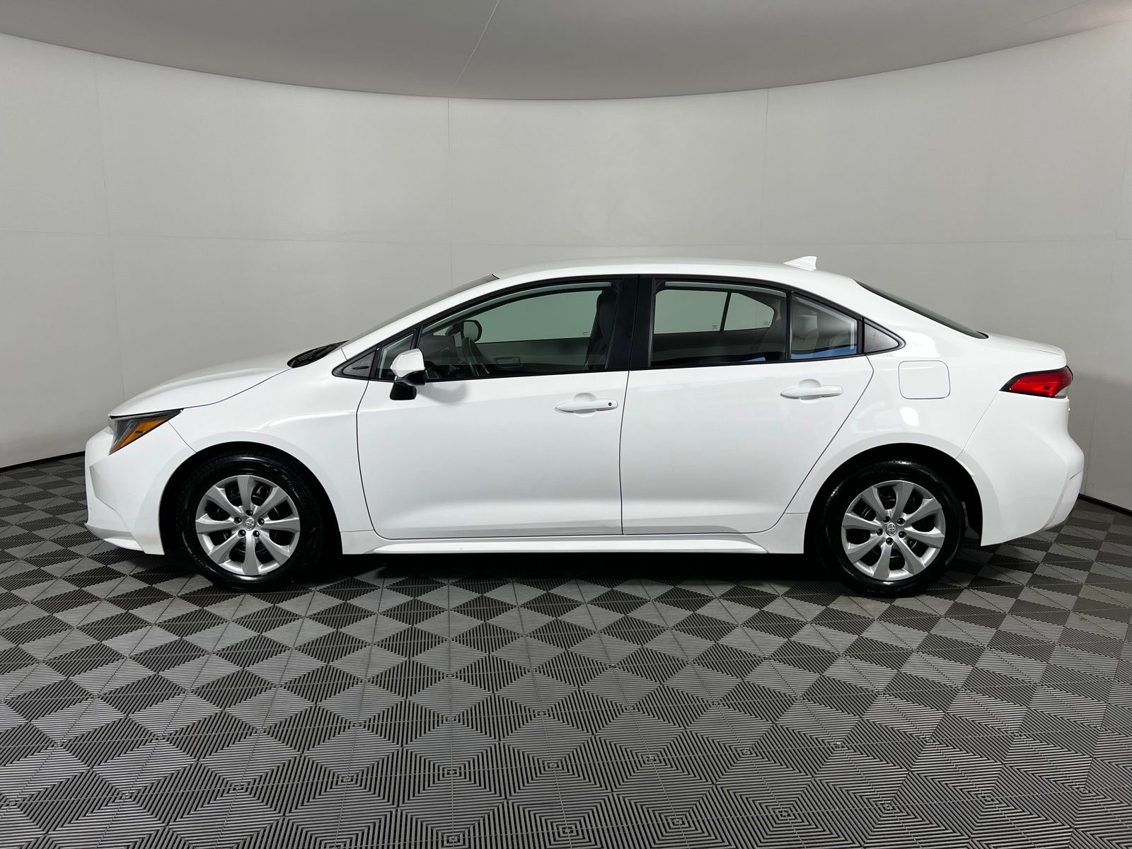 Thumbnail: 2026 Toyota Corolla - 8