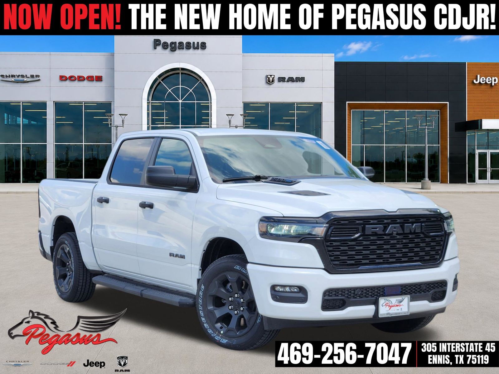 Bright White Clearcoat 2026 RAM 1500 Pickup Truck Four-Wheel Drive 8-Speed Automatic