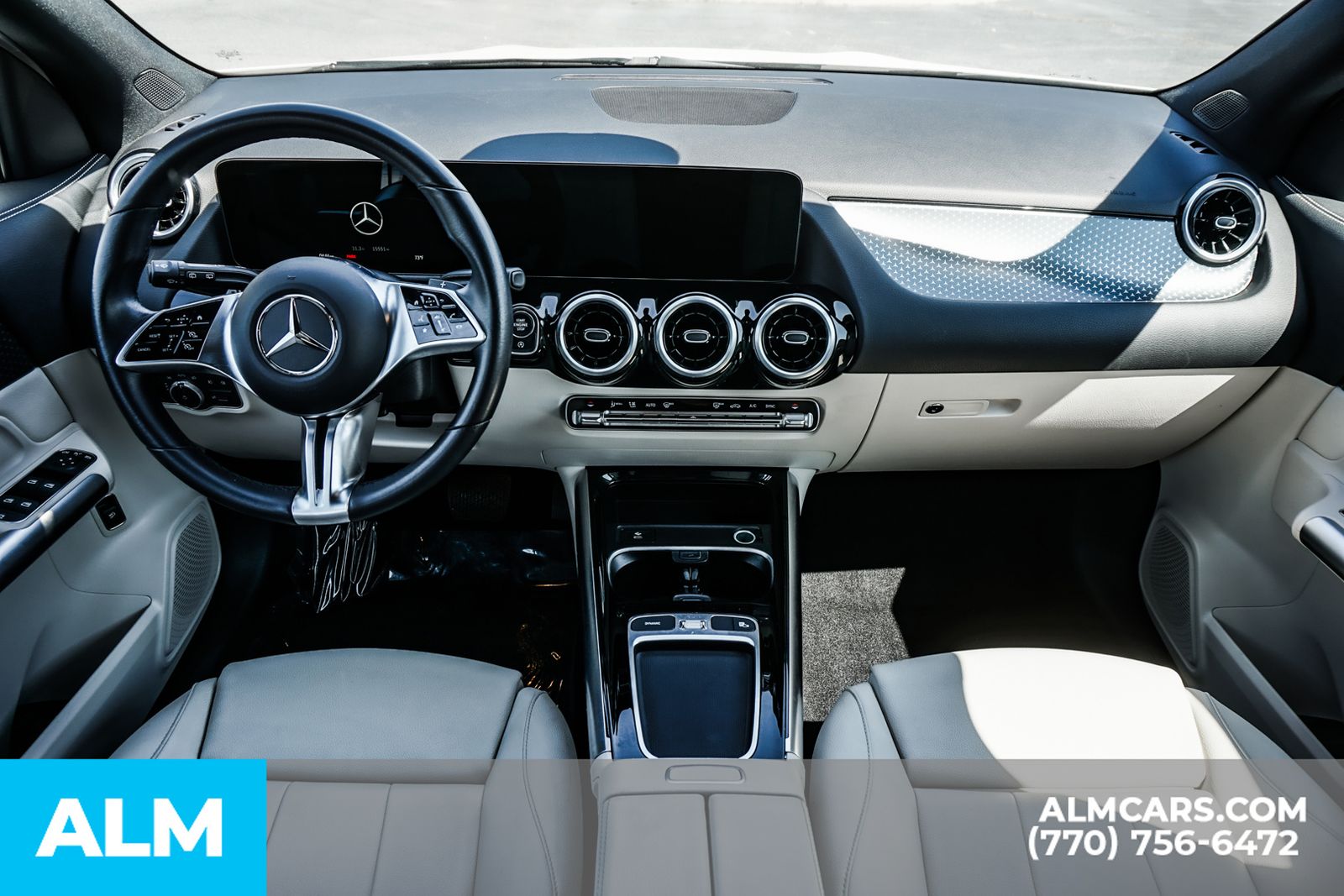 Used 2025 White Mercedes-Benz GLA 250 image 30