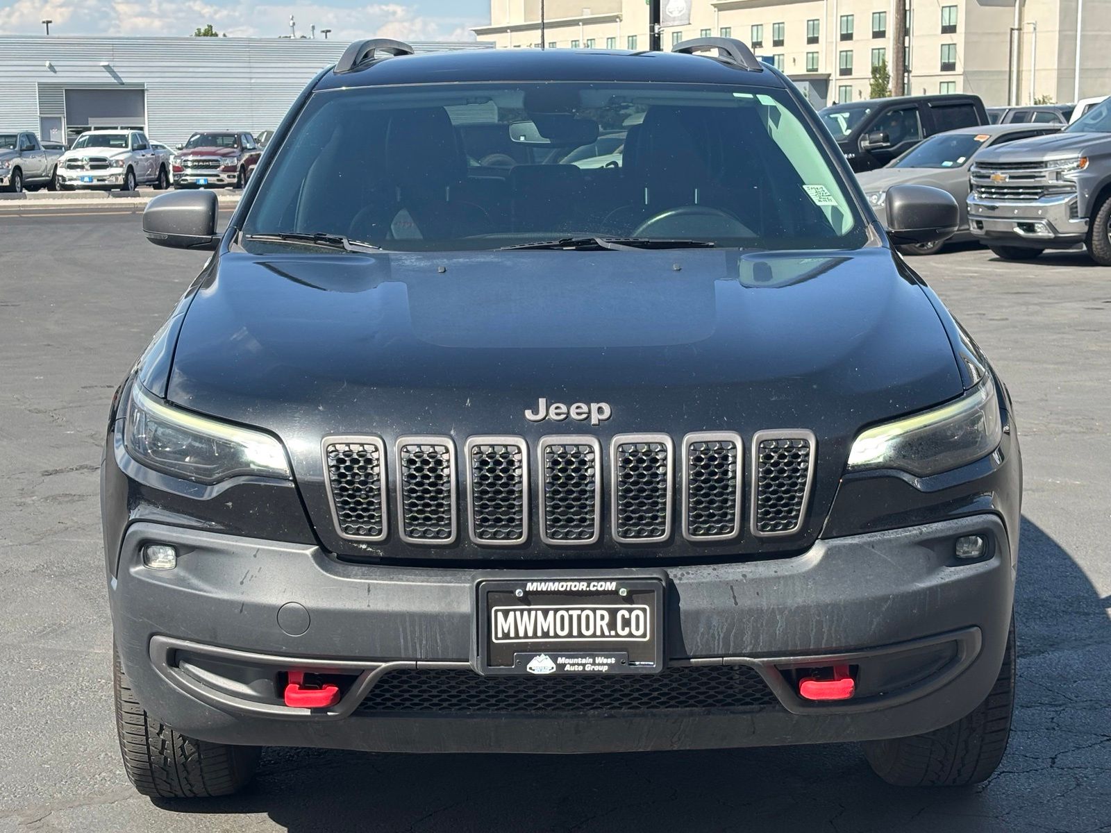 Used 2019 Jeep Cherokee Trailhawk Elite with VIN 1C4PJMBN3KD364677 for sale in North Logan, UT