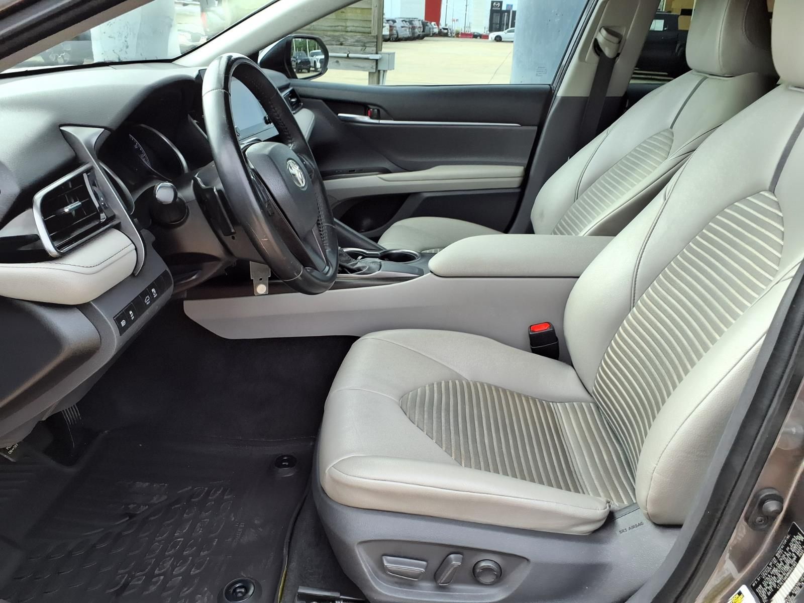 2021 Toyota Camry SE Gray at Autostrade