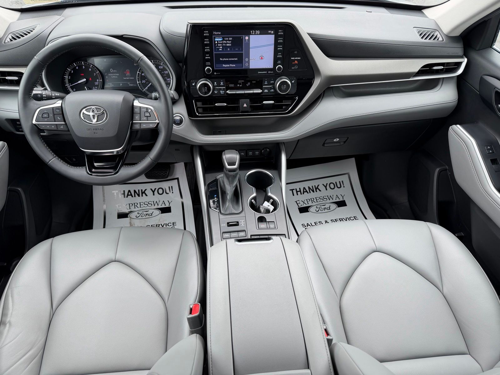 2021 Toyota Highlander image 17