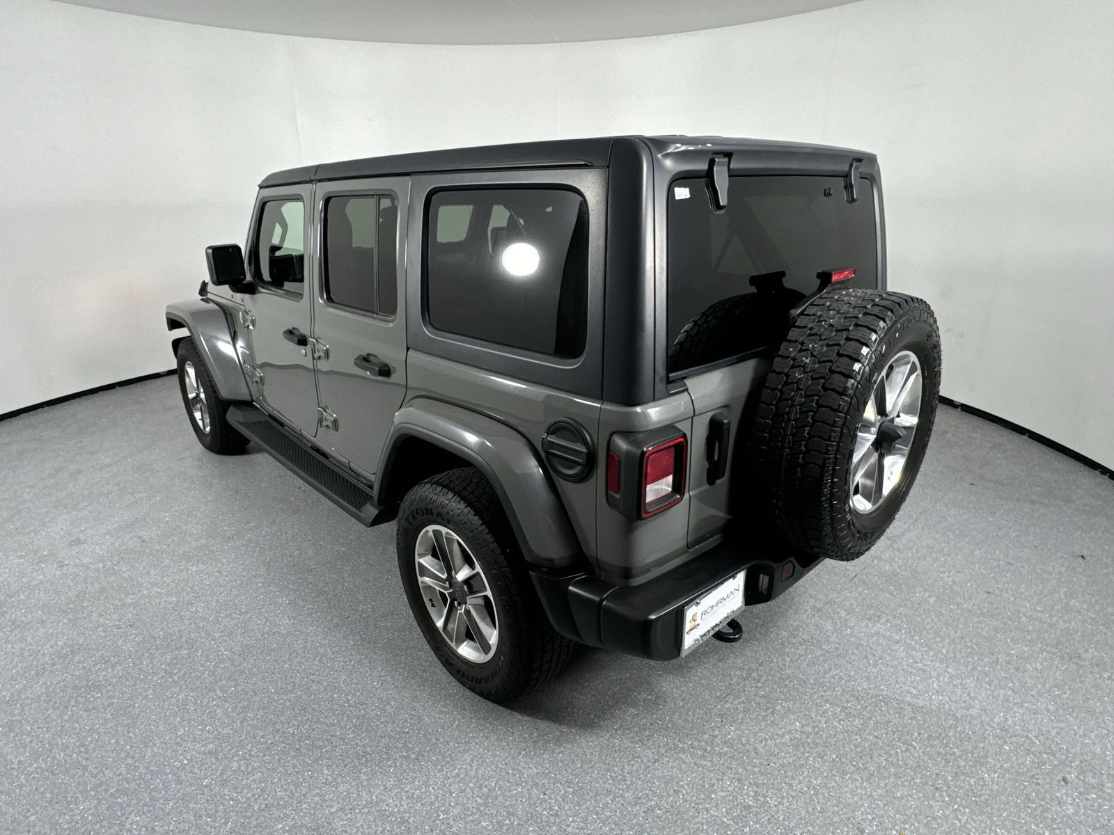 2021 Jeep Wrangler Unlimited Sahara 33