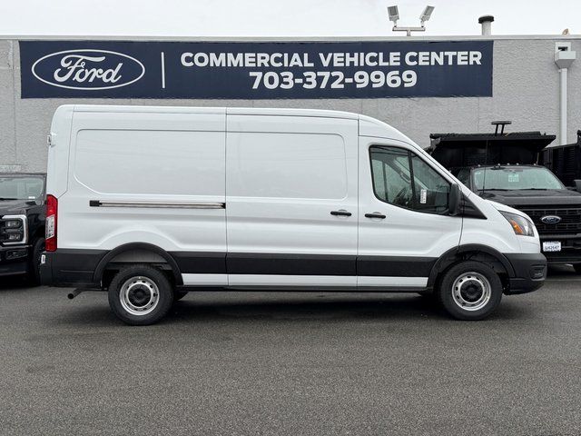 New 2026 Oxford White Ford Base image 2