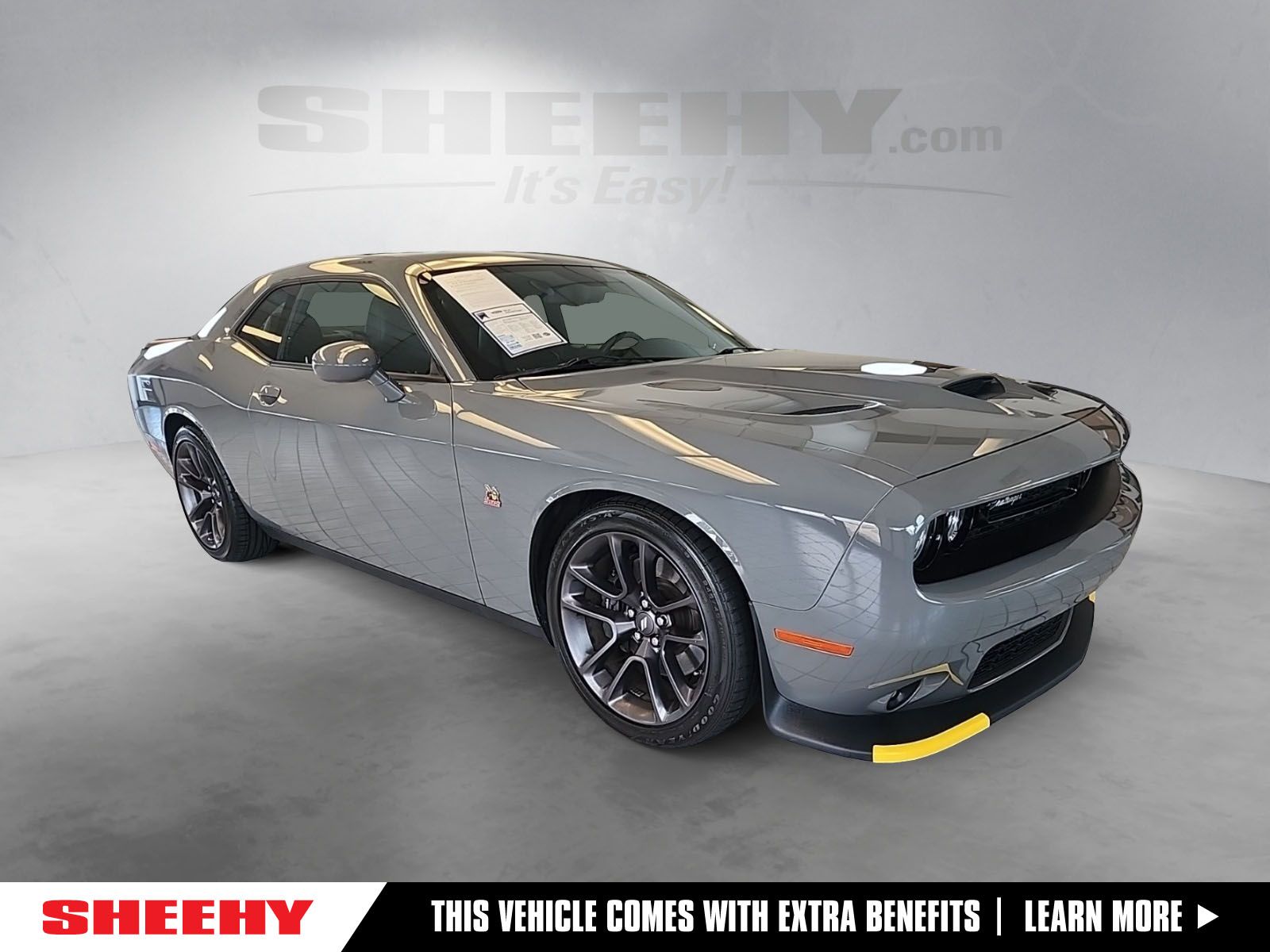 Destroyer Gray Clearcoat 2023 Dodge Challenger Coupe Rear-Wheel Drive 6-Speed Manual