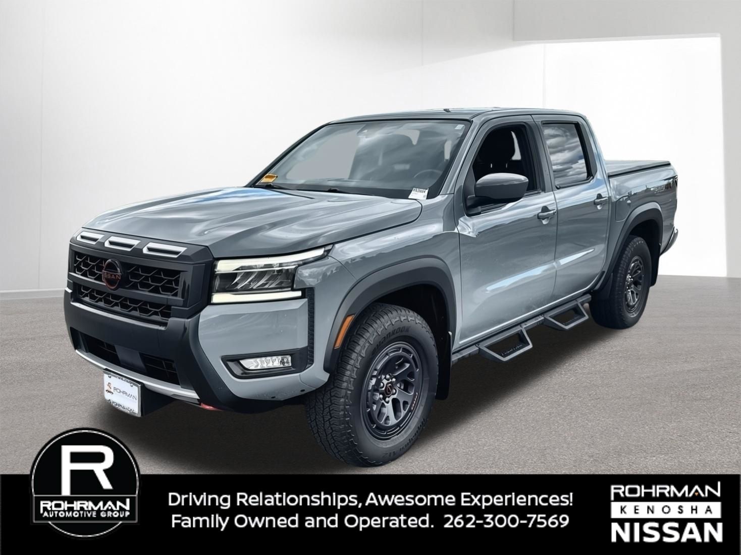 Boulder Gray Pearl 2025 Nissan Frontier Pickup Truck Four-Wheel Drive 9-Speed Automatic Overdrive