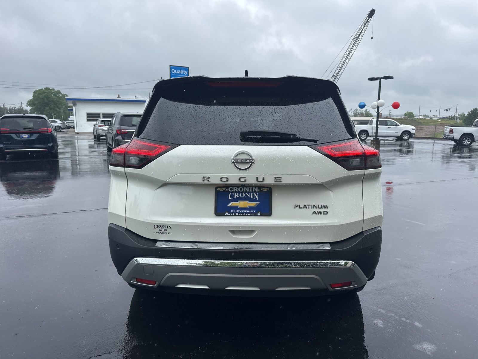 View vehicle photo 6