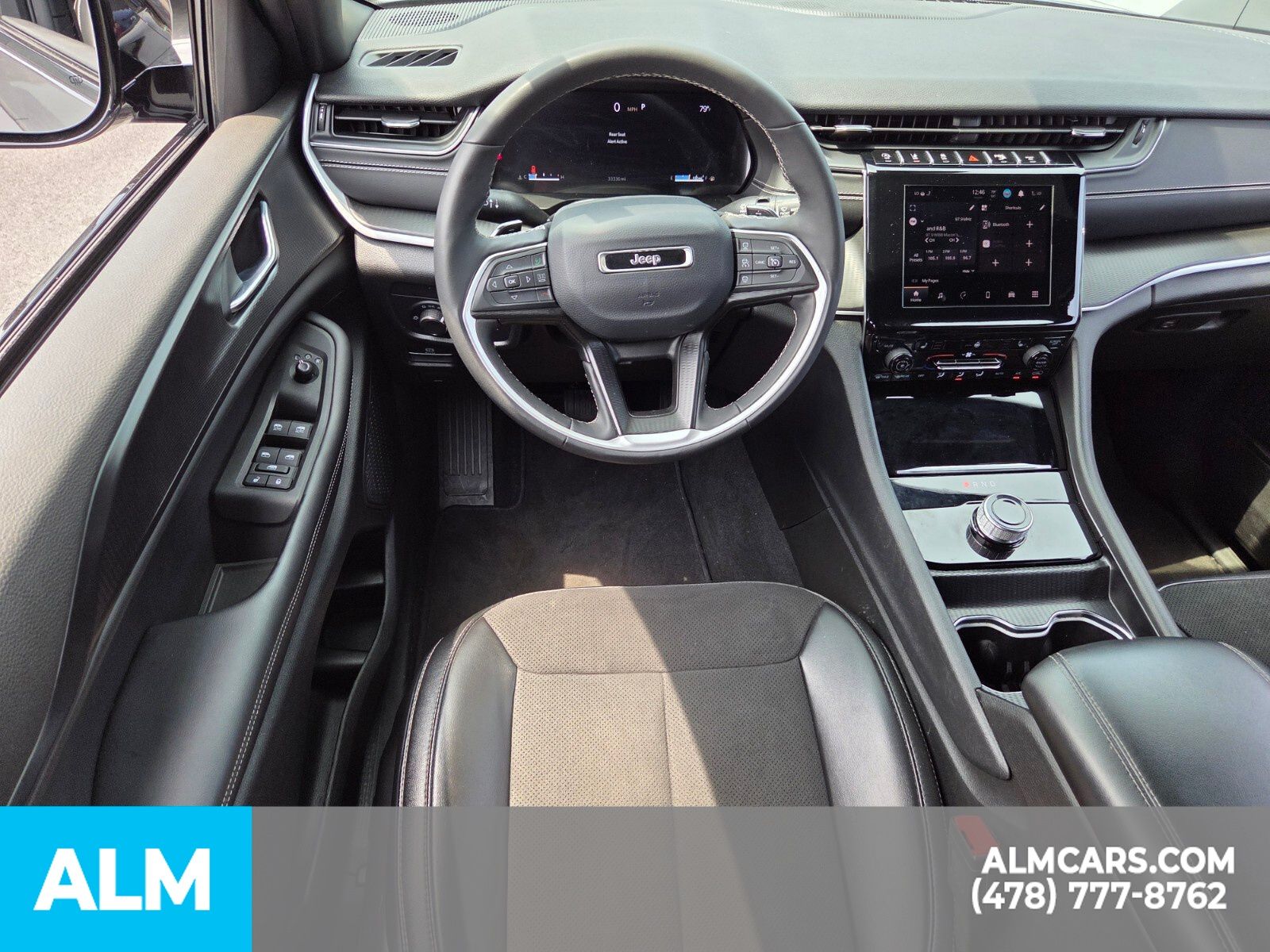 Used 2024 Gray Jeep Altitude image 9