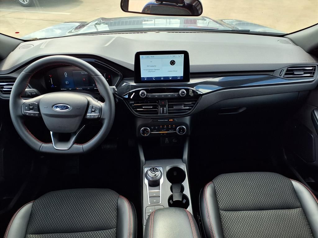 2025 Ford Escape ST-Line - 2