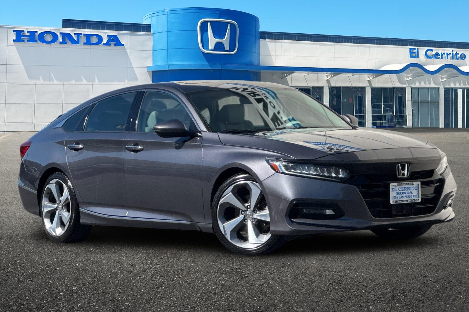 Gray (Modern Steel Metallic) 2018 Honda Accord 1.5T Touring FWD Sedan Front-Wheel Drive Continuously Variable Transmission