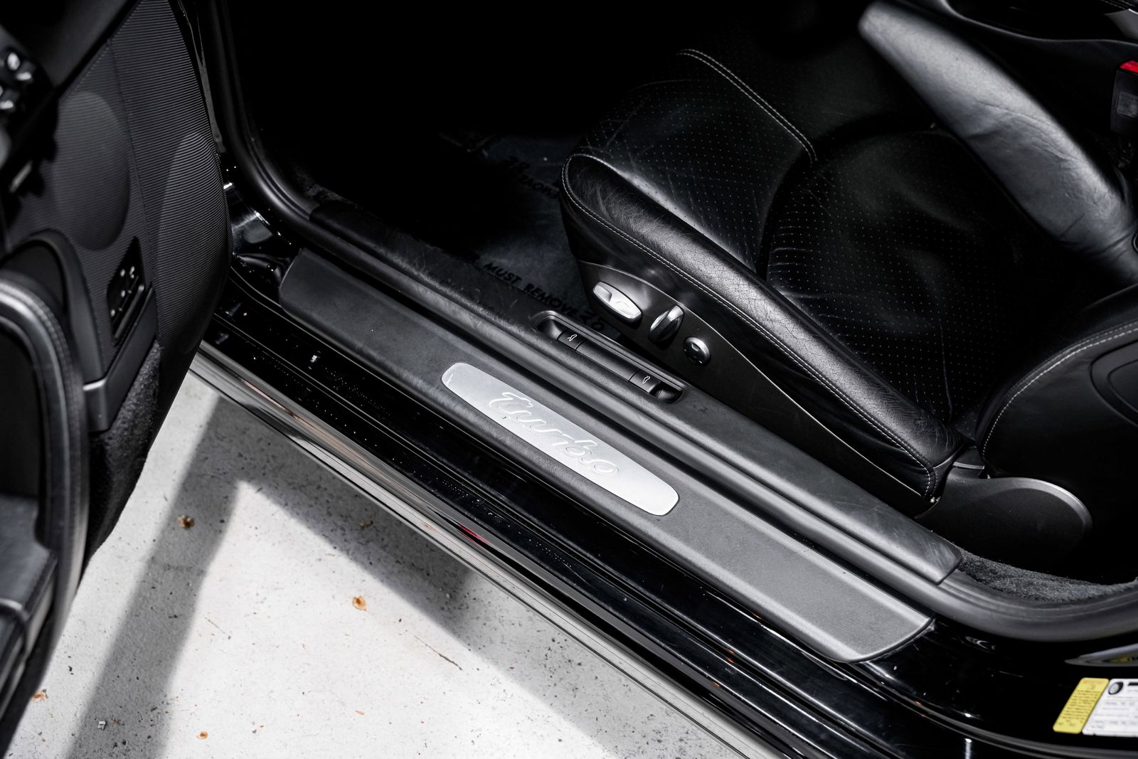 2007 Porsche 911 Turbo — photo 24