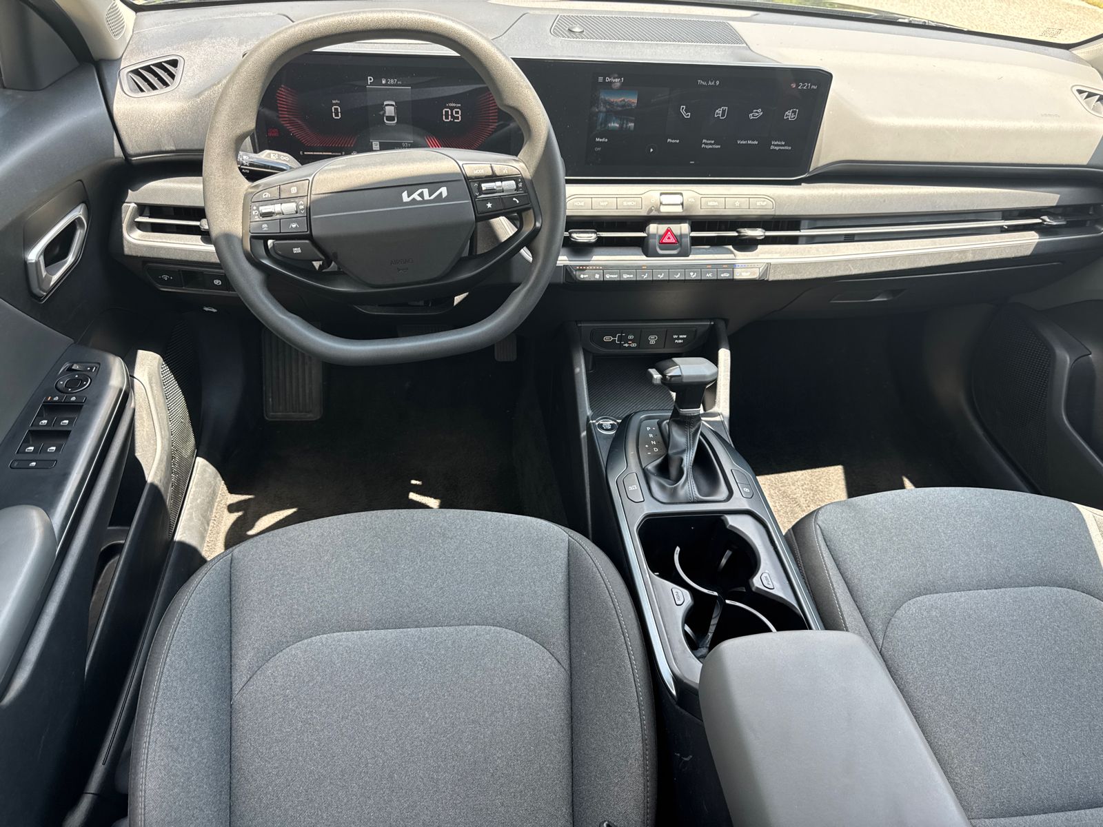 Used 2025 Gray Kia LXS image 22
