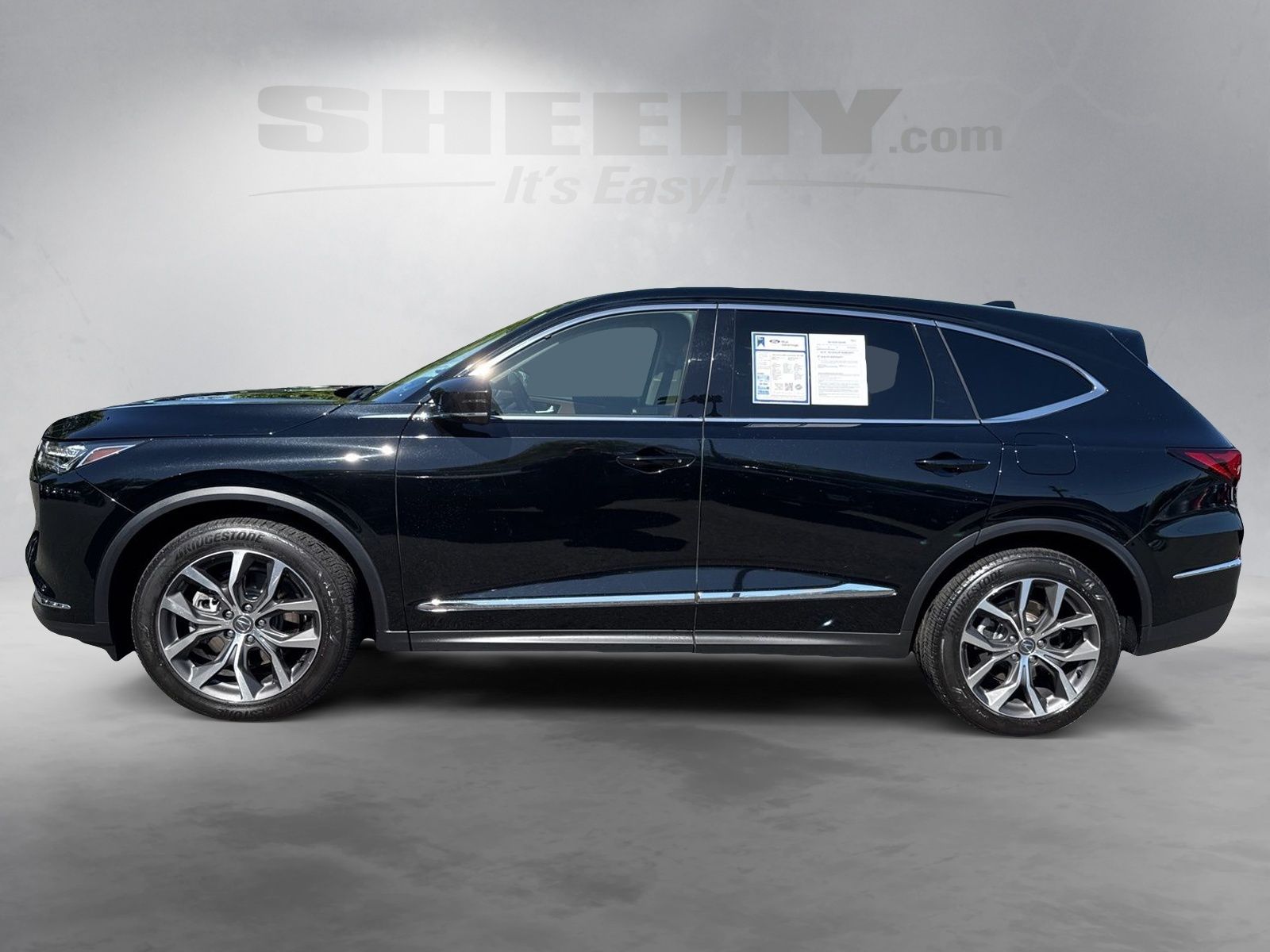 Used 2024 Majestic Black Pearl Acura Technology image 19