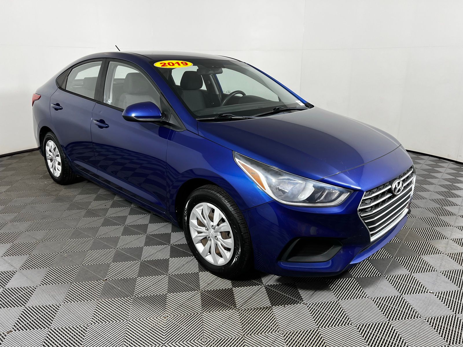 2019 Hyundai Accent SE 3