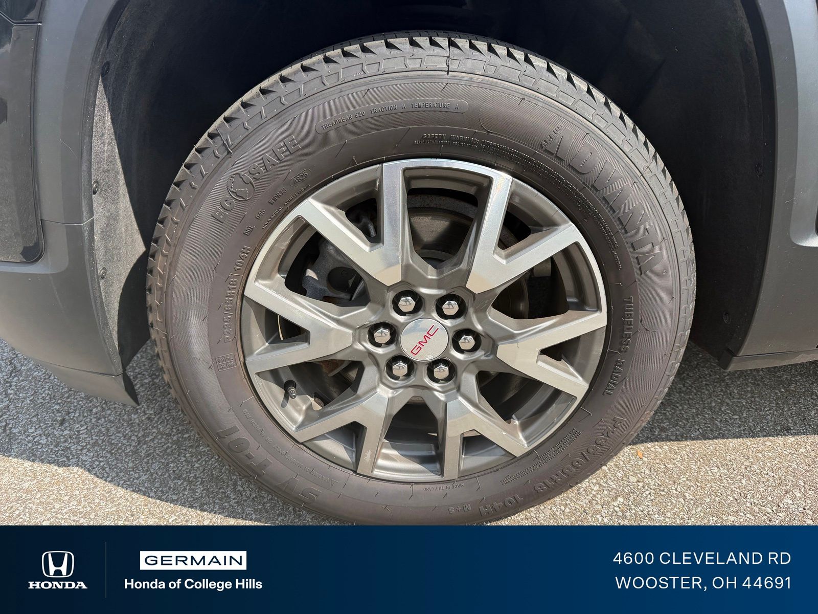 Used 2023 Black GMC SLE image 12