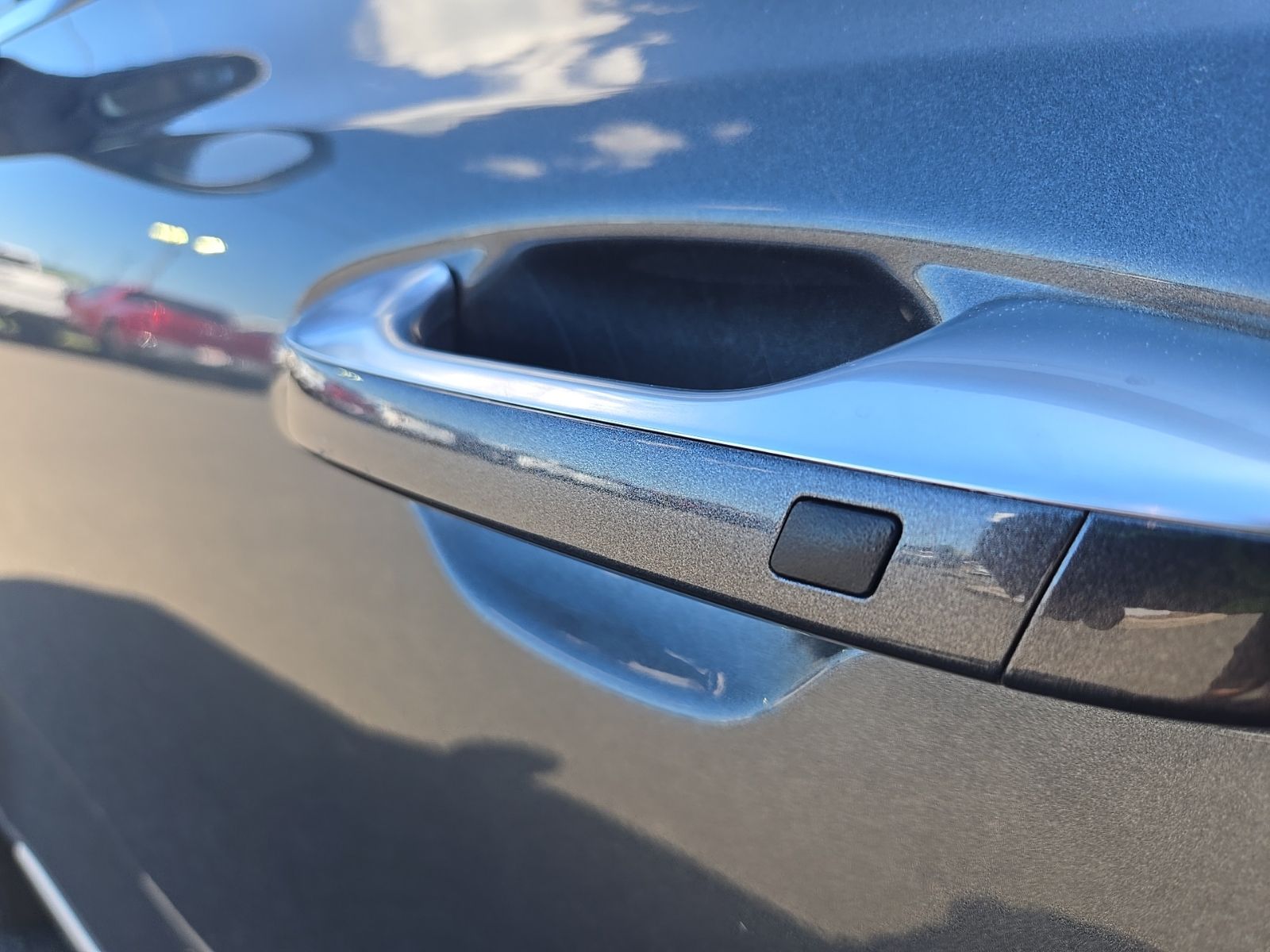 Used 2020 Gray Kia S image 13