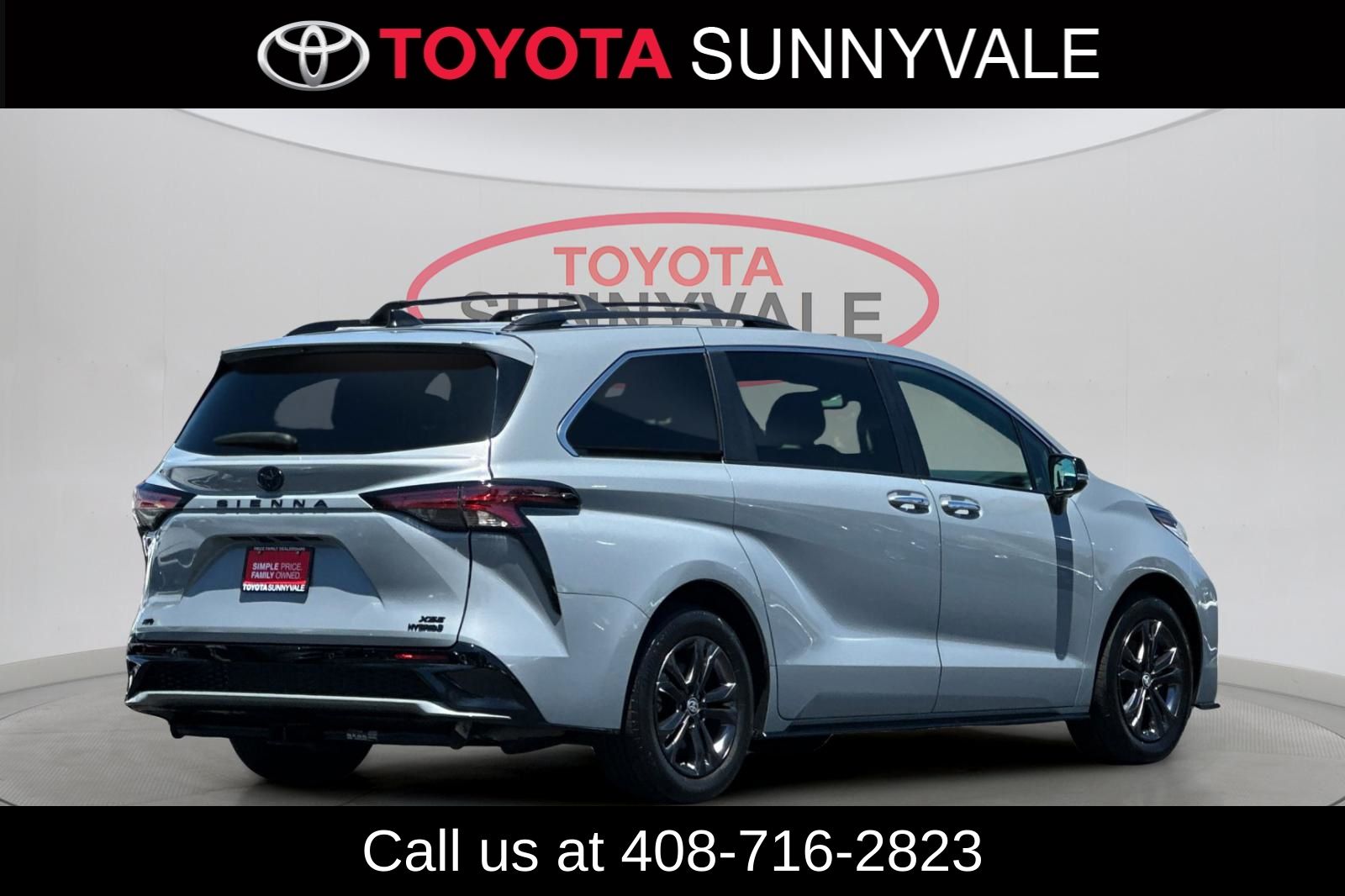 Used 2024 Toyota Sienna Van
