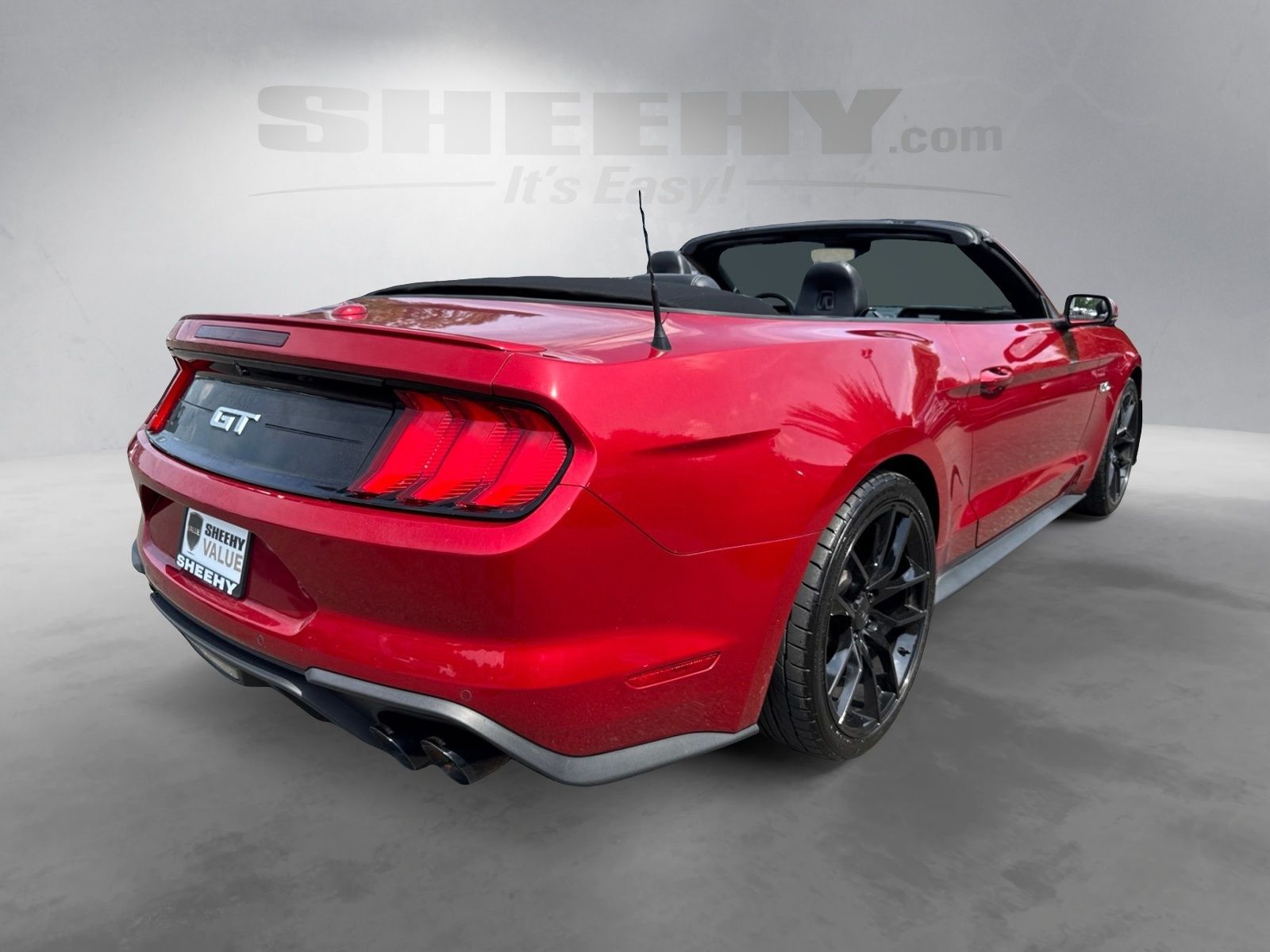 Used 2021 Rapid Red Metallic Tinted Clearcoat Ford GT Premium image 15