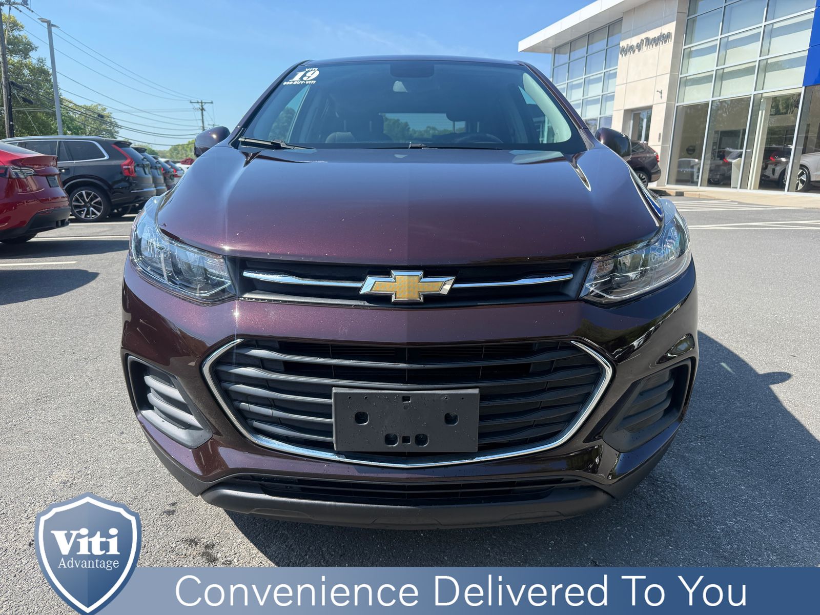 View vehicle photo 3