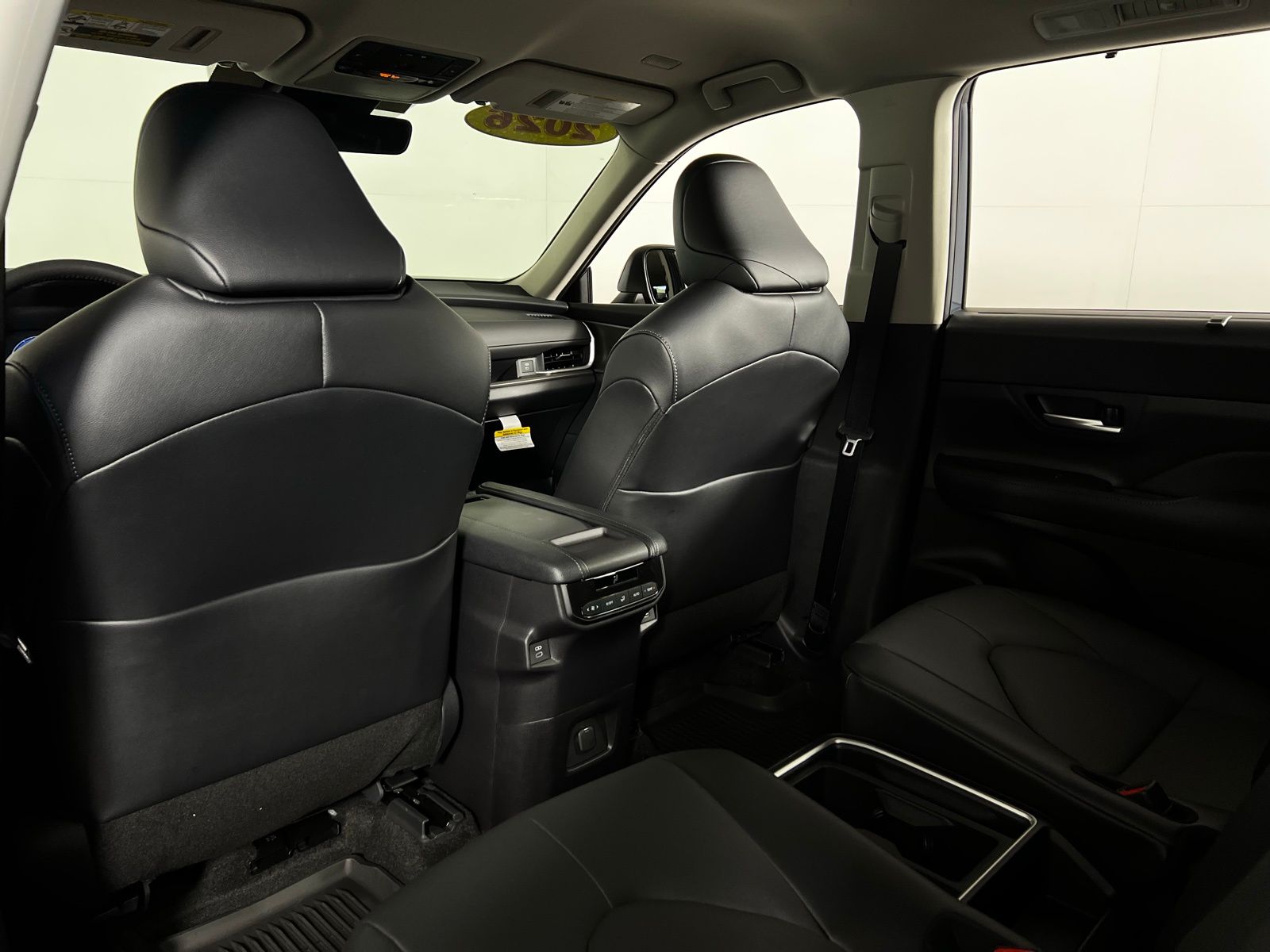 Thumbnail: 2026 Toyota Grand Highlander - 22