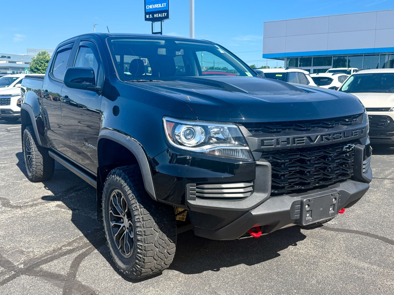 Black 2022 Chevrolet Colorado ZR2 Crew Cab 4WD Pickup Truck Four-Wheel Drive 8-Speed Automatic