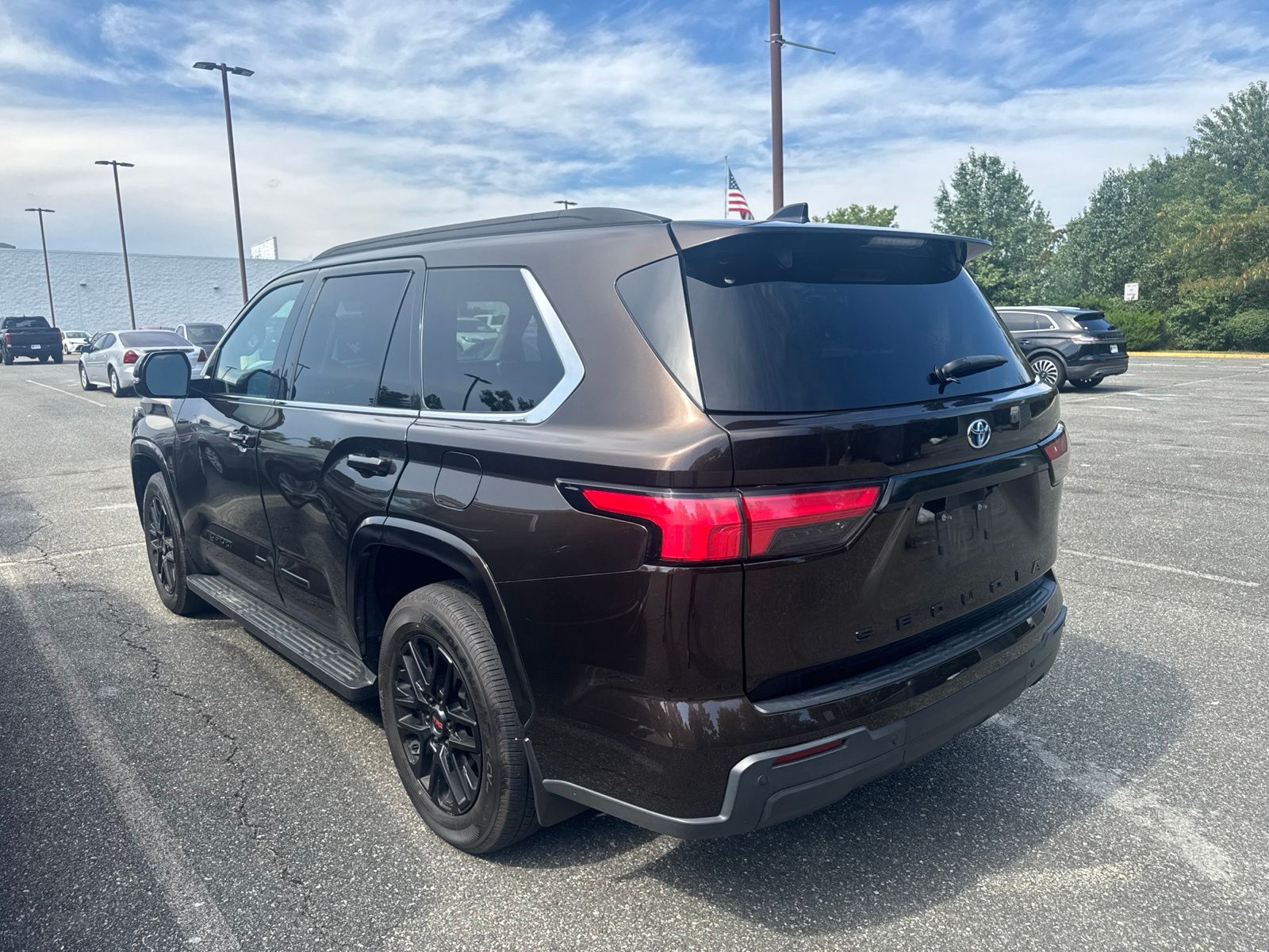 Used 2023 Brown Toyota SR5 image 4