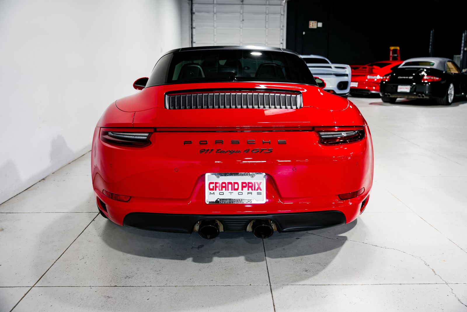 2017 Porsche 911 Targa 4 GTS — photo 5