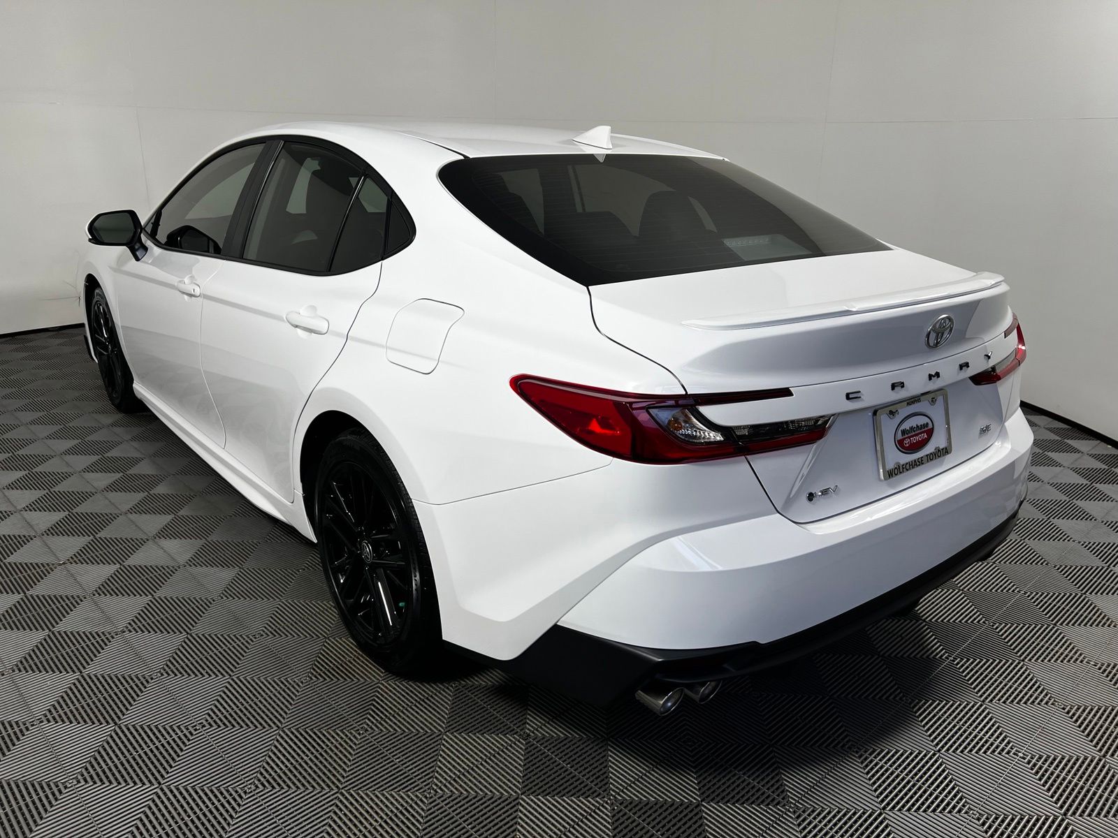 Thumbnail: 2026 Toyota Camry - 7