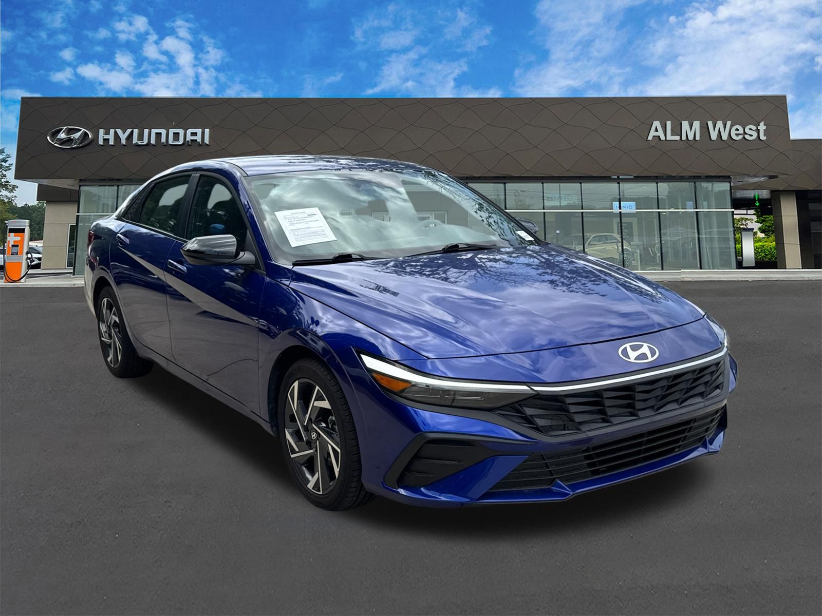 Certified Used 2025 Blue Hyundai SEL Sport image 3