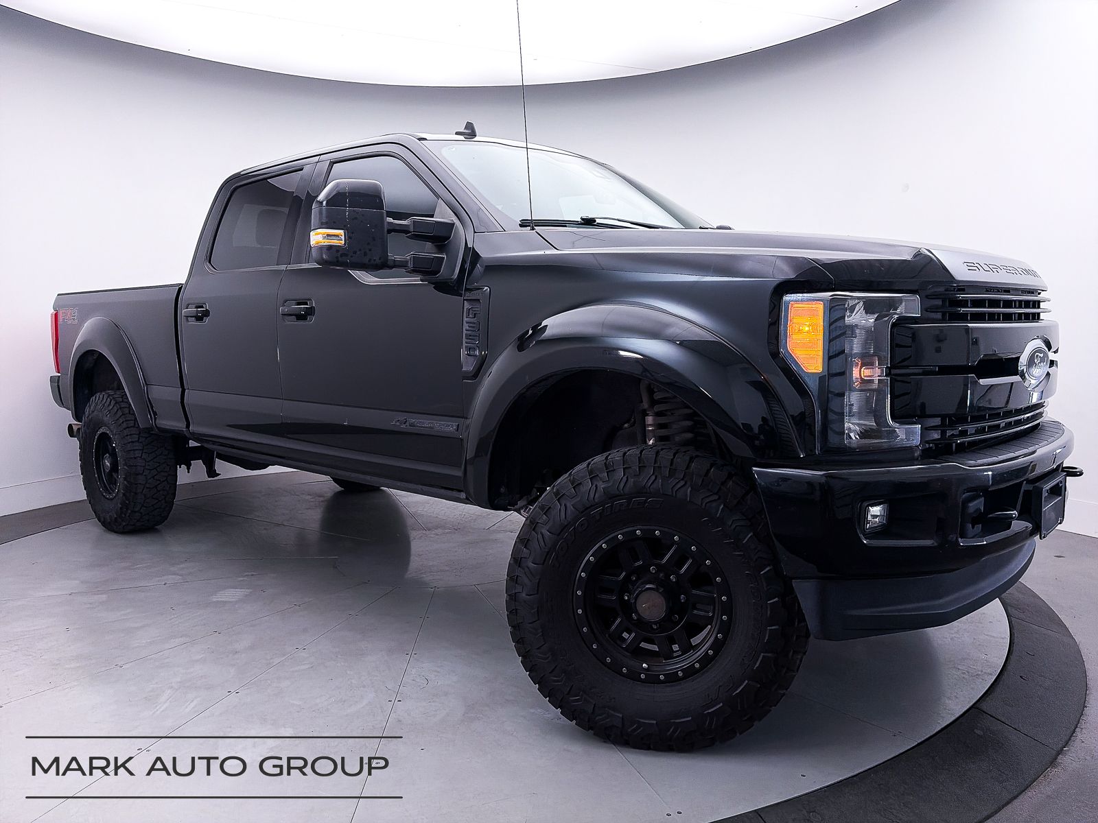 2019 Ford F-350SD Lariat