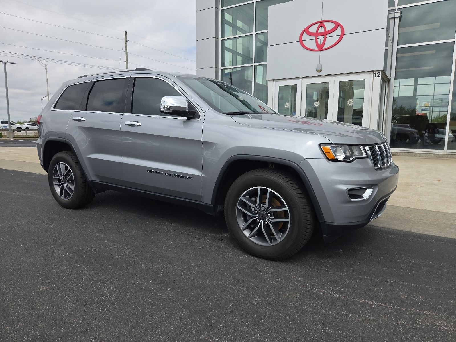 used 2020 Jeep Grand Cherokee car