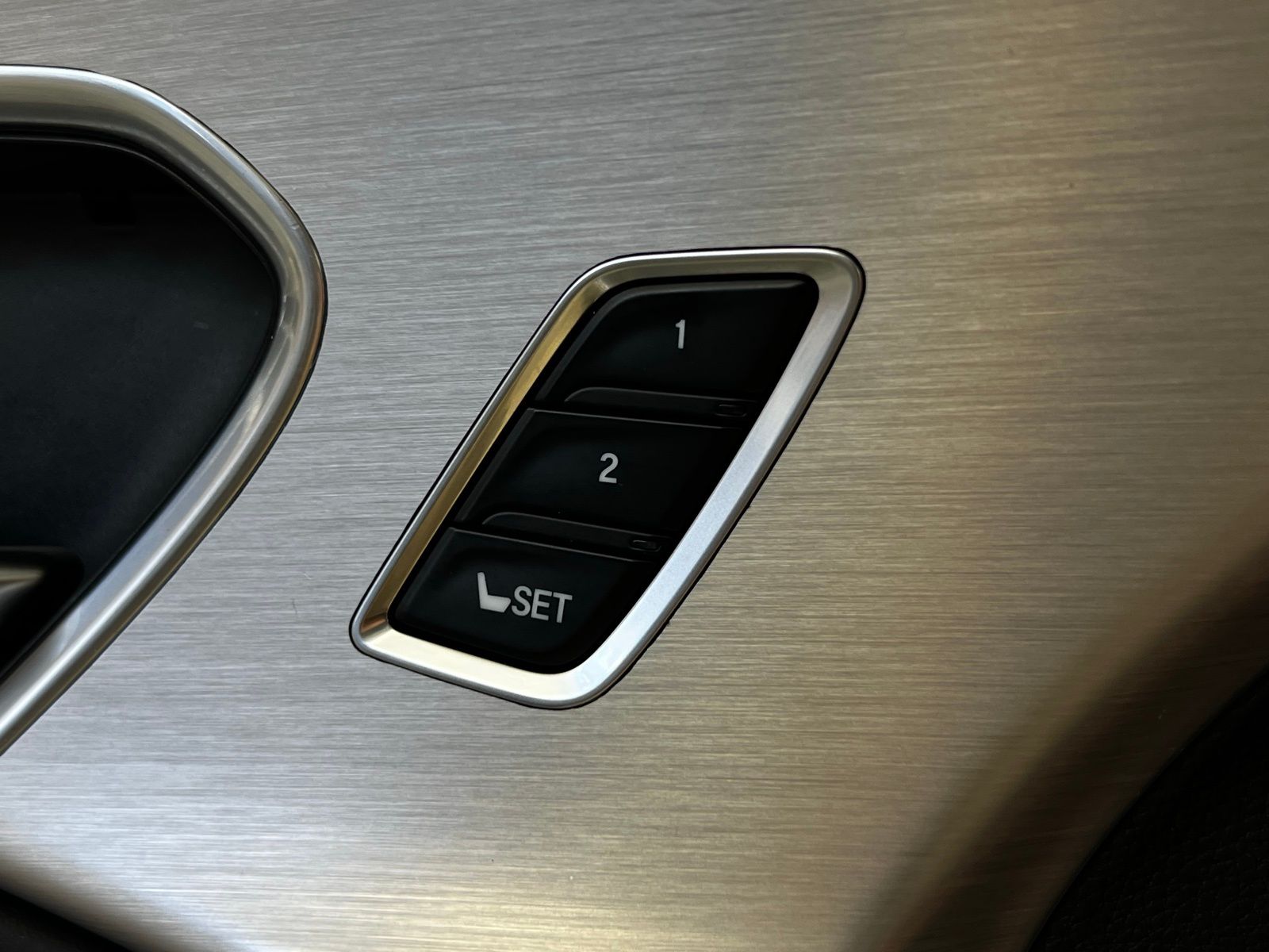 Thumbnail: 2023 Acura RDX - 12