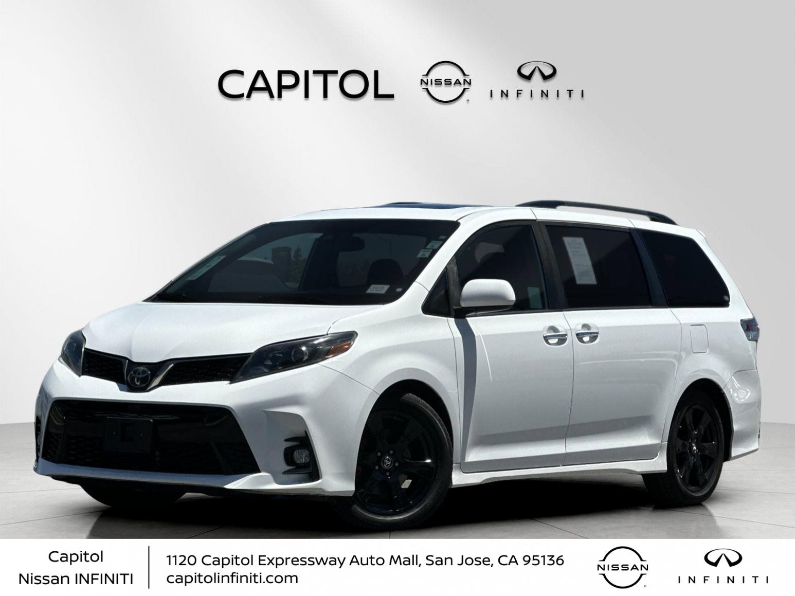 2020 Toyota Sienna SE V6 8-Passenger FWD's photo