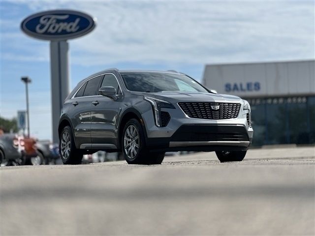 2023 Cadillac XT4 Premium Luxury's photo