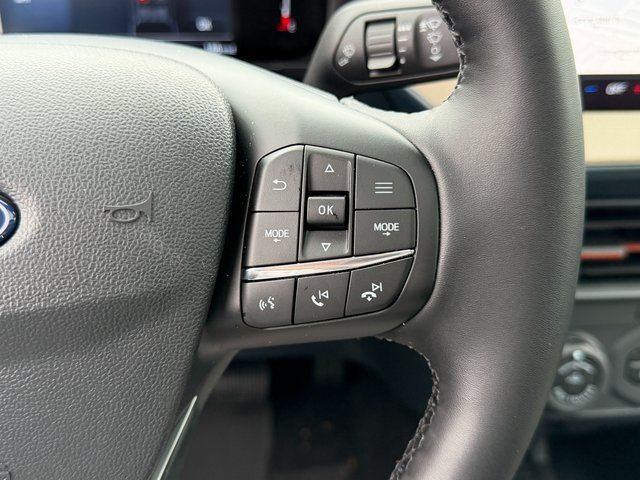 New 2025 Red Ford Lariat image 30
