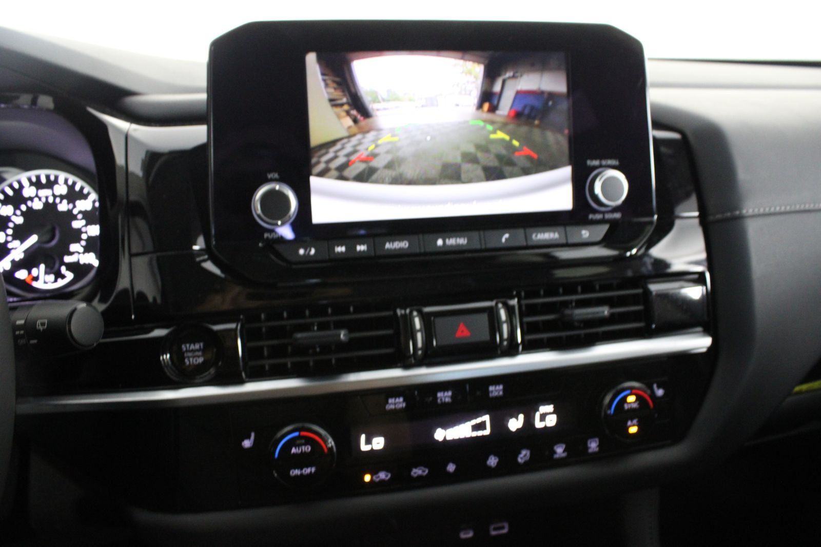 Used 2025 Blue Nissan SV image 18