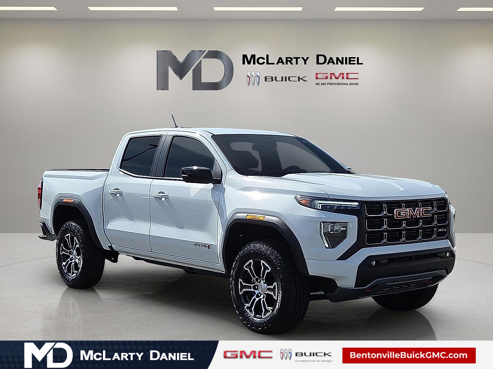 2025 GMC Canyon AT4 Crew Cab 4WD