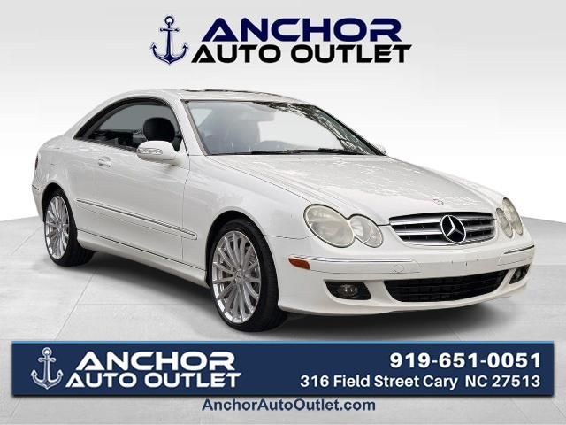 White 2008 Mercedes-Benz CLK 350 Coupe Rear-Wheel Drive 7-Speed Automatic Overdrive