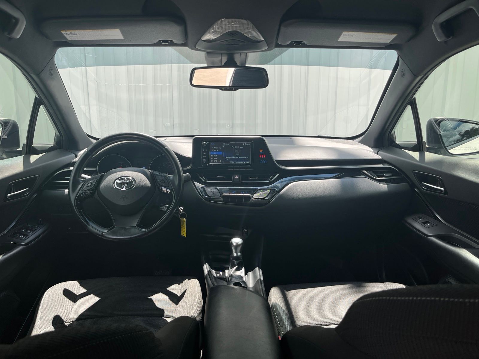 Used Car 2018 Toyota C-hr  Xle For Sale Under $15,000 In Austin, Texas