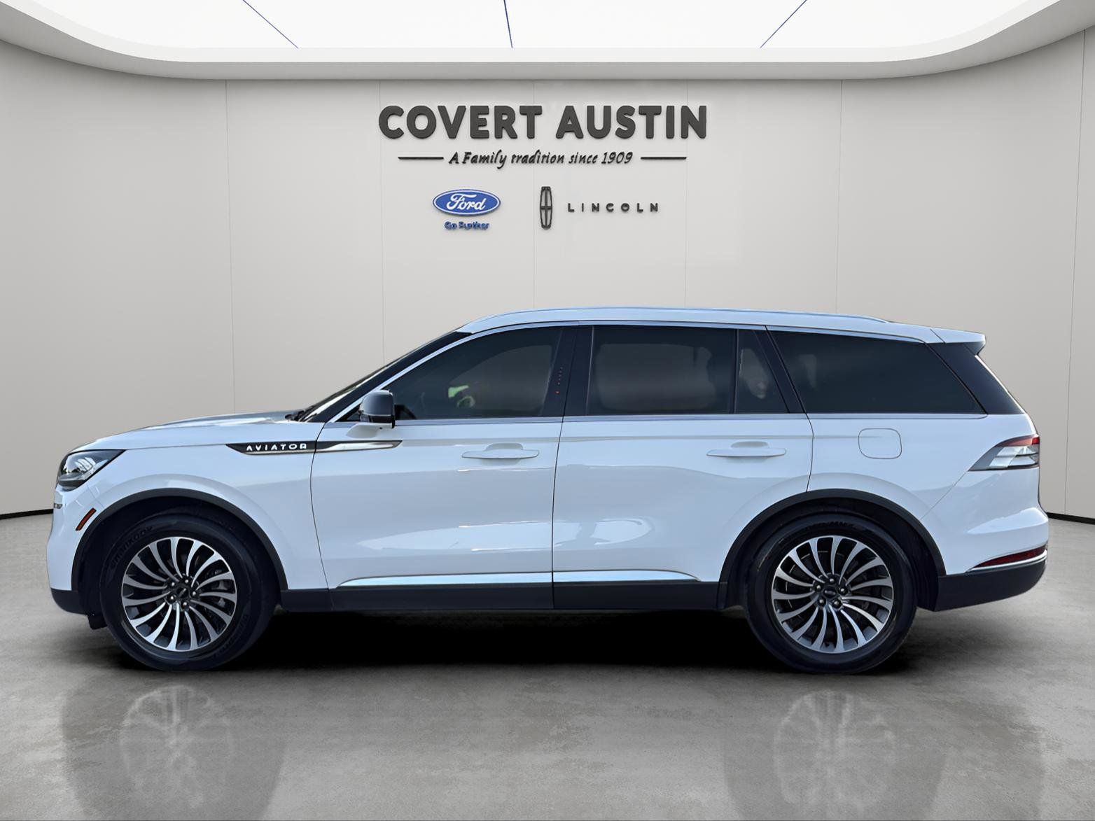 Used Car 2022 Lincoln Aviator  Reserve For Sale Under $40,000 In Austin, Texas